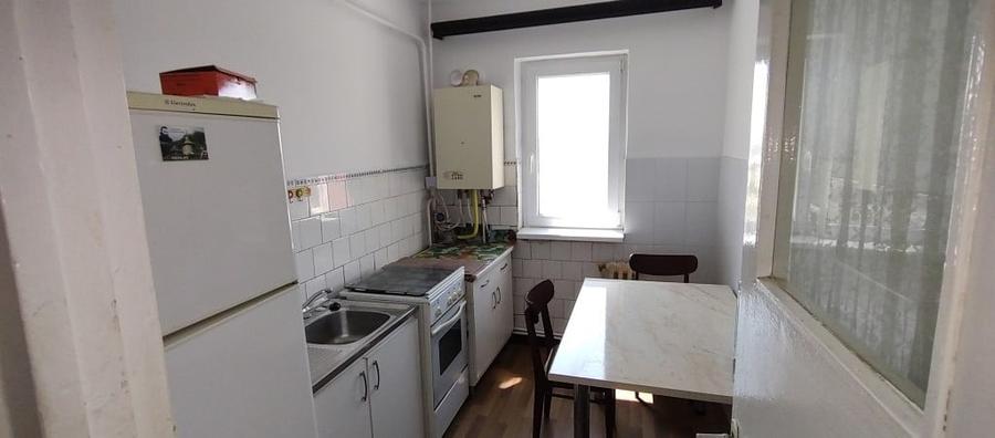 Apartament 2 camere,D, etaj 8 cu lift nou,zona centrala_Liceu Eminescu - 8