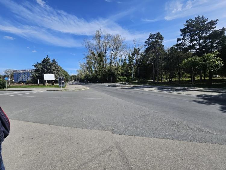 NEPTUN | OPORTUNITATE INVESTITIE | PUZ APORBAT | POSIBILITATE PARCELARE - 4