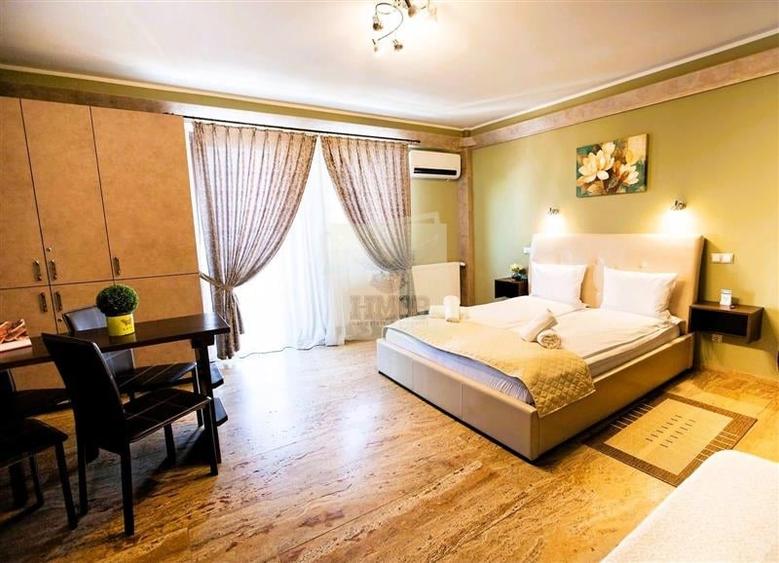 Studio de lux 40 mp cu balcon in zona Centrala - 1