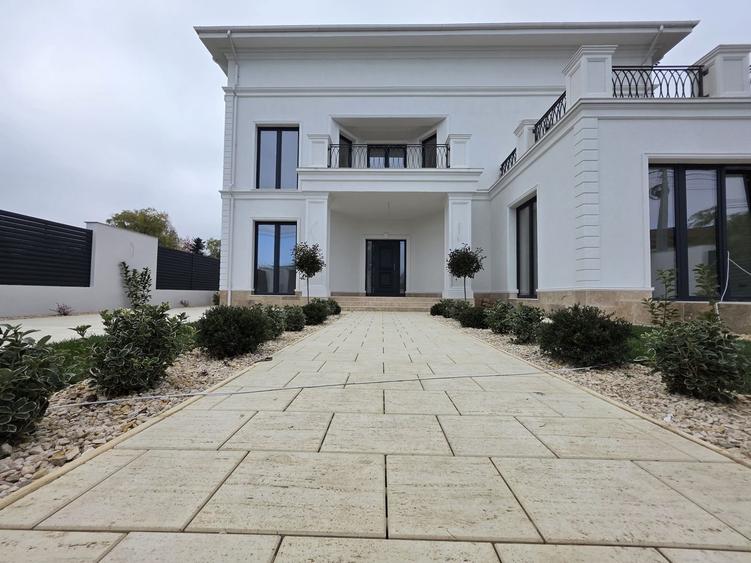 Vila superba excelent pozitionata in Pipera - 3