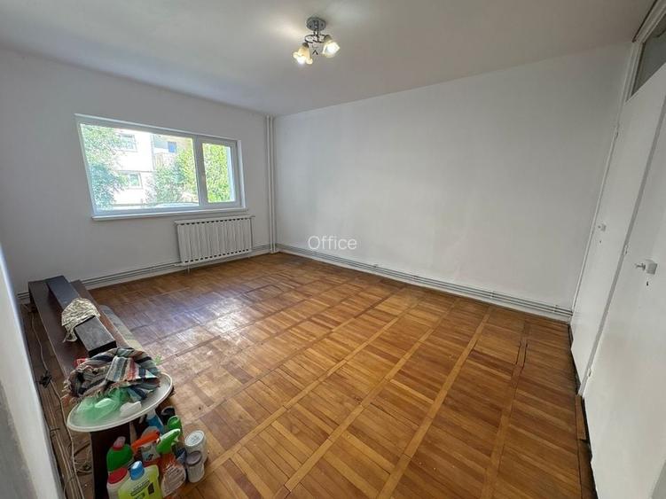 Apartament 2 camere decomandat str. Crângului (parter) lângă liceul Economic Apartament 2 camere decomandat str. Crângului (parter) lângă liceul Economic