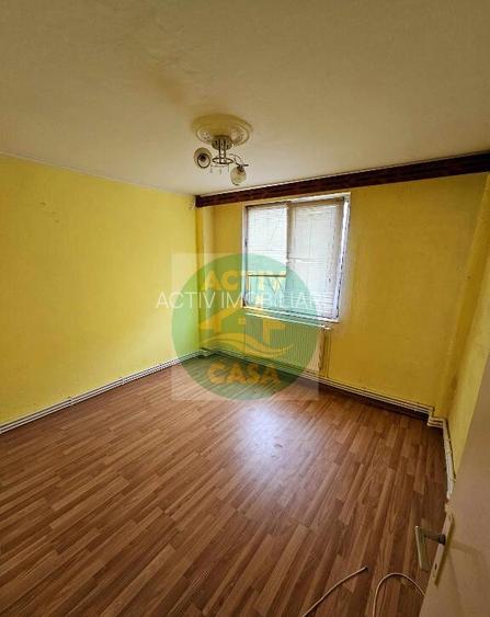 Apartament 2 camere, etaj 3,Posta Mica