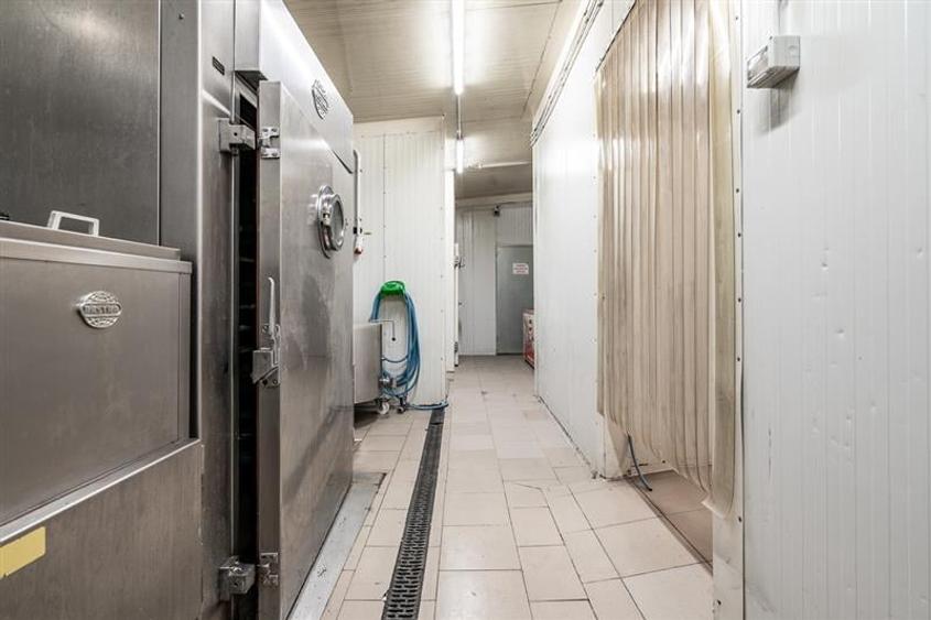 PANTELIMON BIRUINTEI,SPATIU COMERCIAL ,6 CAMERE,180 MP,CARMANGERIE - 16