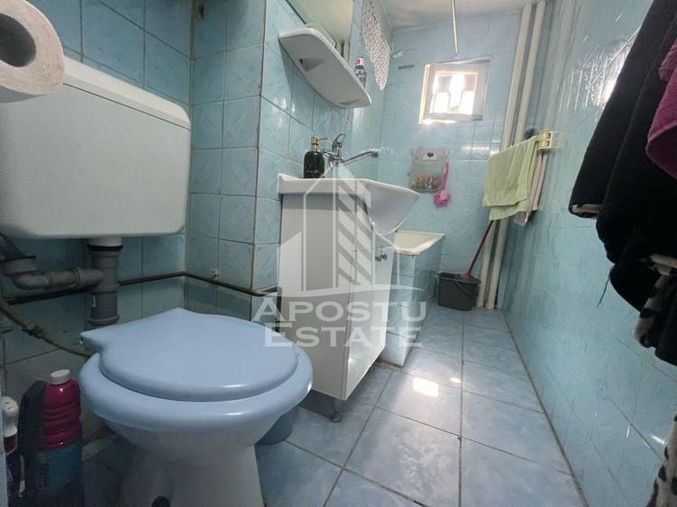 Apartament cu 3 camere, semidecomandat, etajul 2, zona Dambovita - 8
