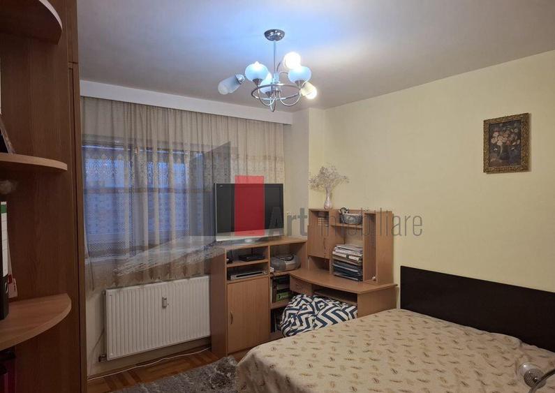 Apartam 3 camere, SD, et.9/10, Pia?a Salajan - 8