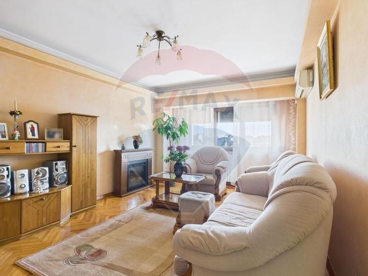 Apartament deosebit de 4 camere zona Decebal - Piata Alba Iulia - 2