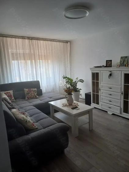 Apartament 3 camere, Gavana 3, et.3 din 4