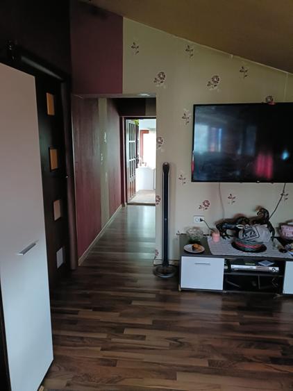 Vila 2005 central,parc 300m,6 cam,2 bai,AC,centrala,garaj,teren 365mp,usor neg. - 6