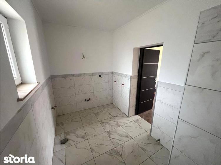 Casa cu 3 camere, renovata integral | Teren 4.748 mp | Borlesti - 6