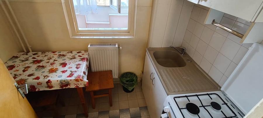 Garsoniera mobilata si utilata in Centrul Civic  - Mall AFI - 4