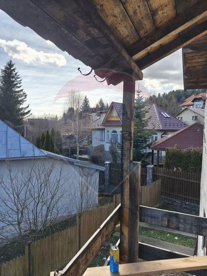 Casă / Vilă cu 5 camere de vânzare în zona Poiana Tapului - 5