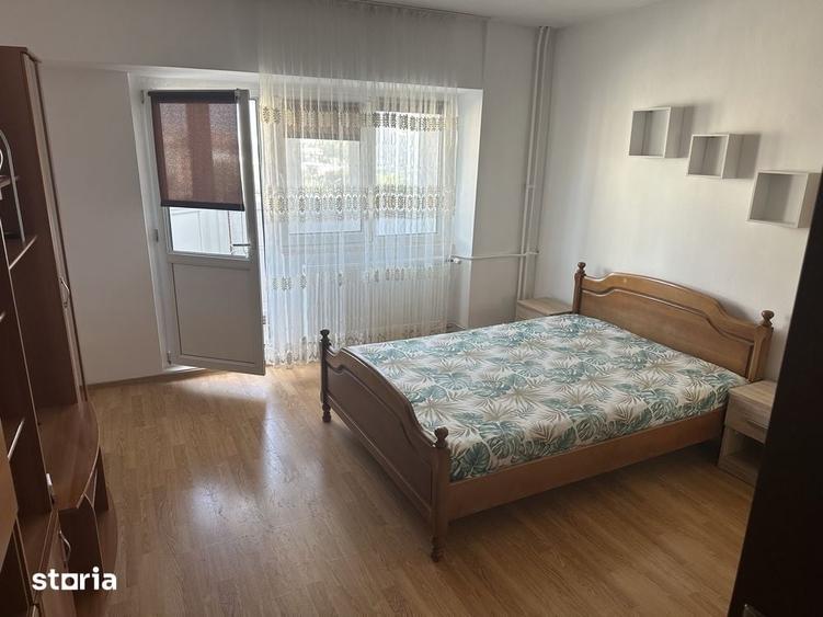 Apartament 1 camera Dec 40 mp Pacurari 365 euro - 1