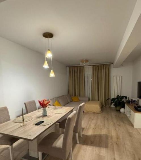 Casa 4 camere, P+1+Pod, toate utilitatile - 8