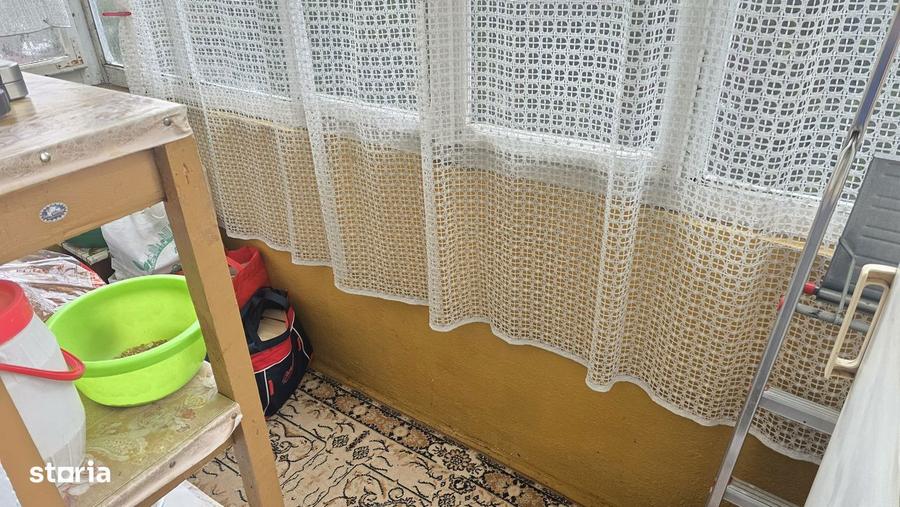 Apartament cu 2 camere semidecomandat în Zamfirescu