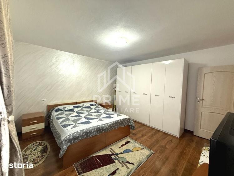 Casă cu 8 camere cu Teren 1200 Mp în Micești