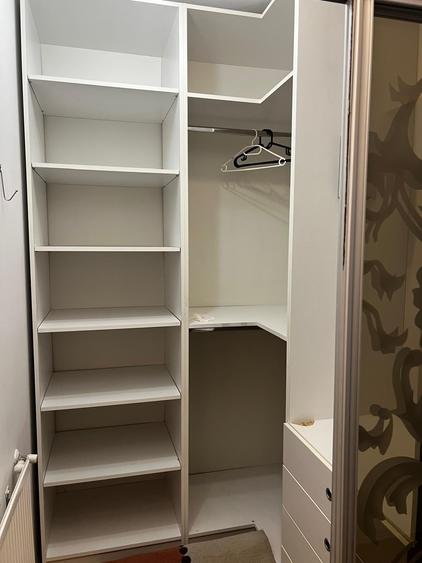 Apartament cu 3 camere în Băneasa