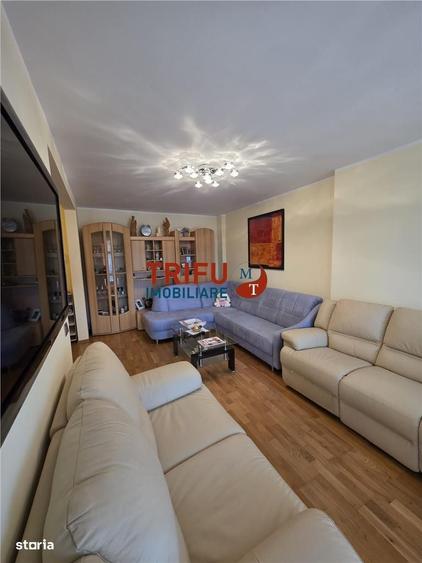 Apartament cu 3 camere decomandat în Central