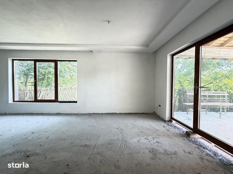 Casă cu 4 camere în Ultracentral