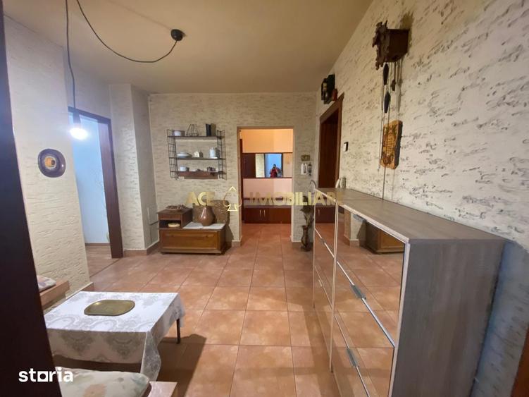 Apartament cu 3 camere în Vatra Luminoasă