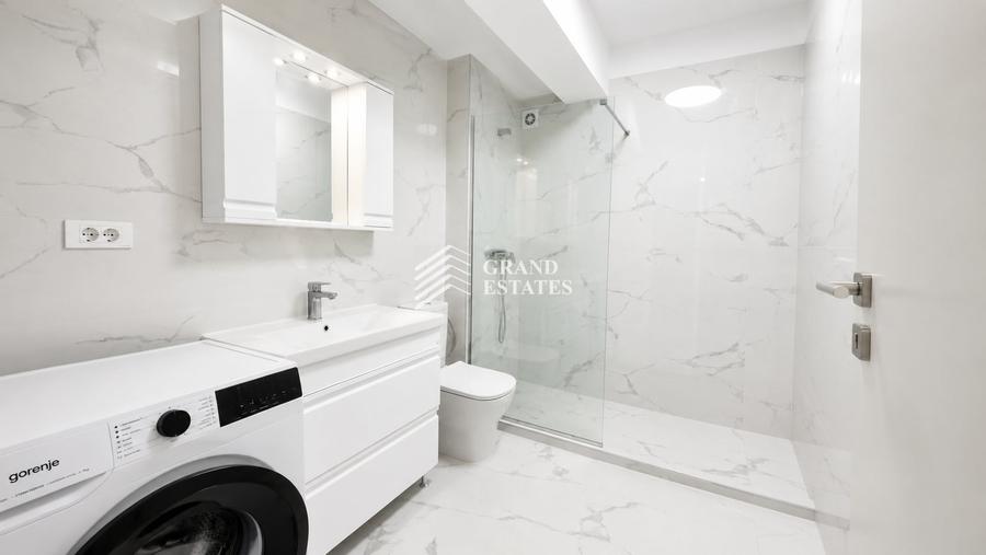 Apartament cu 3 camere semidecomandat, mobilat în Otopeni