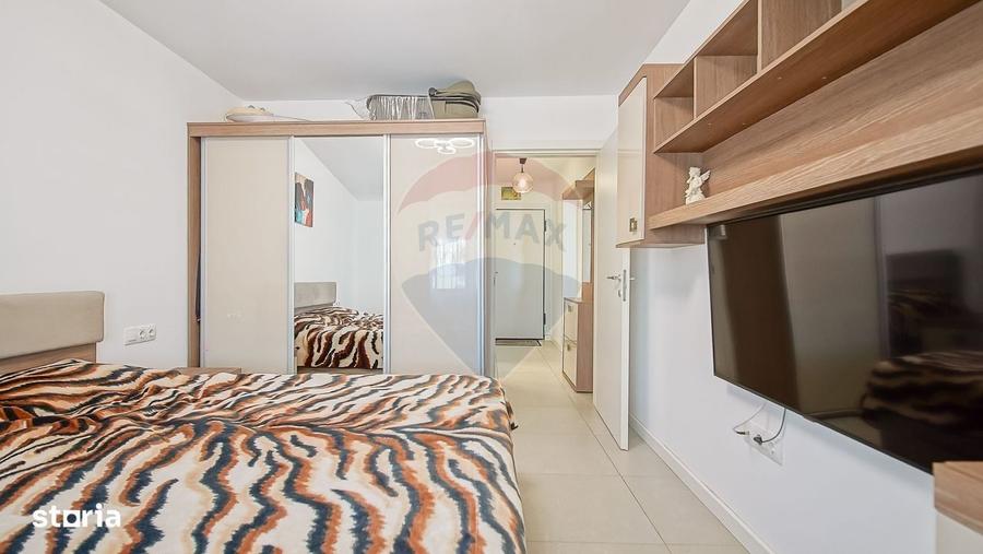 Apartament cu 3 camere în Tractorul