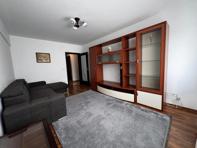 Apartament cu 2 camere decomandat în Tătărași