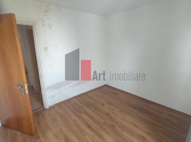 Apartament cu 2 camere decomandat în Lujerului