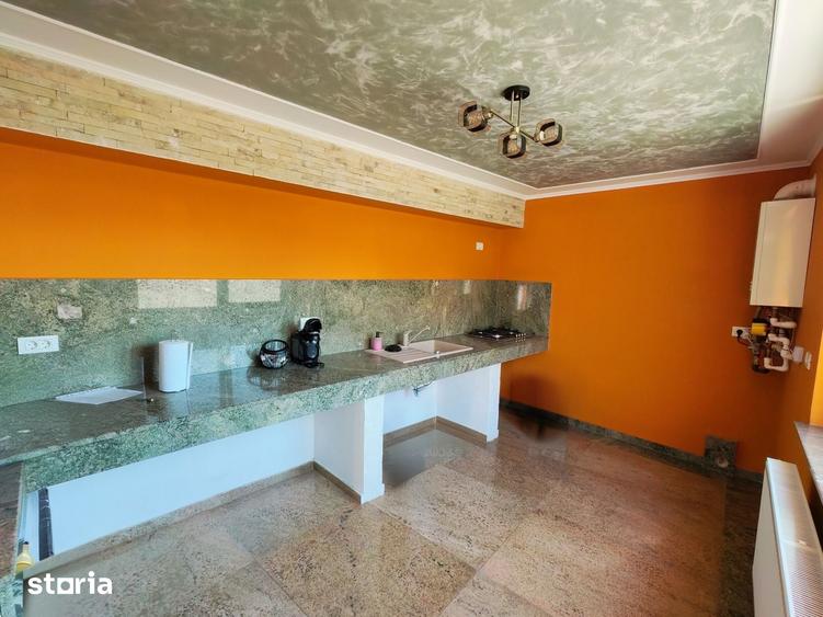 Casă cu 3 camere cu Teren 300 Mp în Brătianu