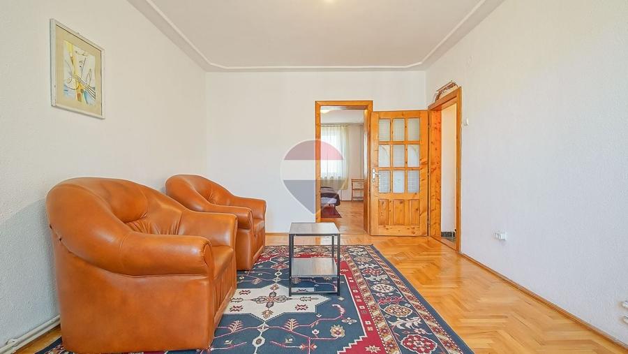 Apartament cu 2 camere nedecomandat, mobilat în Centrul Civic