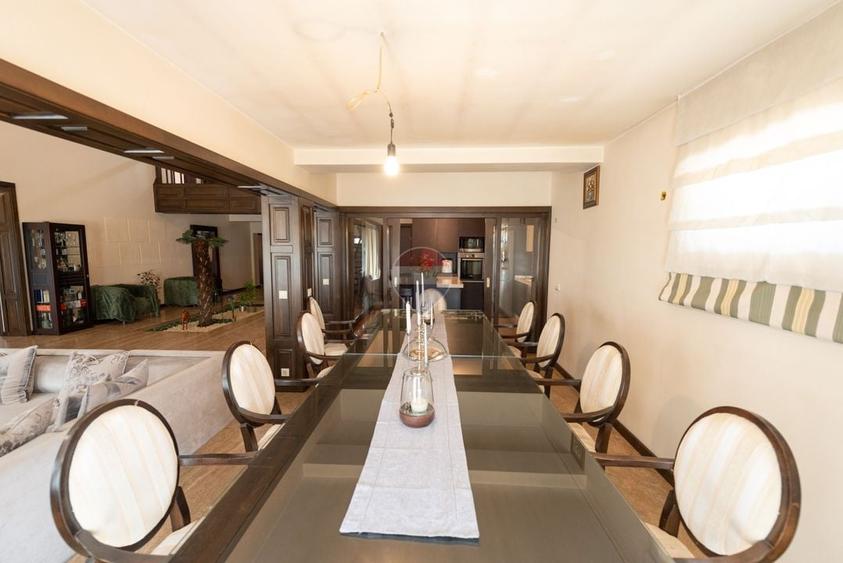 Casă individuală cu 6 camere cu Piscina în Berceni