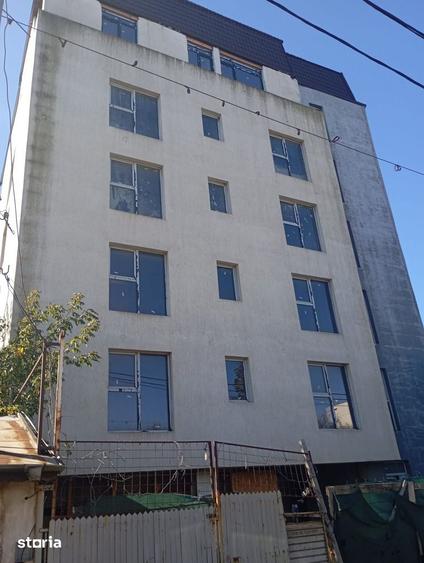Spațiu comercial, de 950 mp, în Chitila