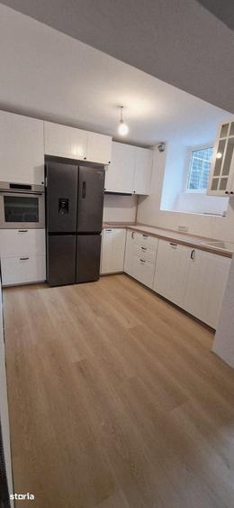 Apartament 6 camere langa Piata Victoriei, la cheie, ideal investitie - 13
