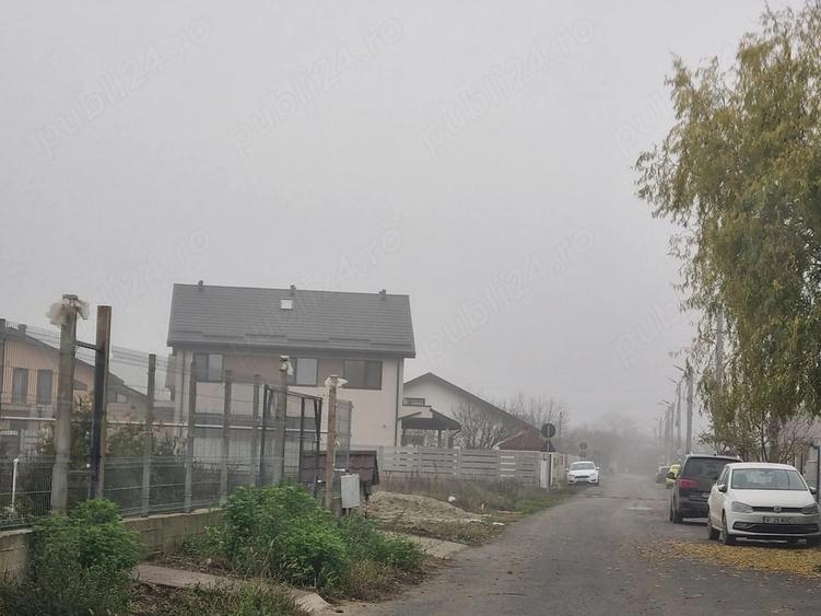 Teren de 650 mp, în 1 Decembrie