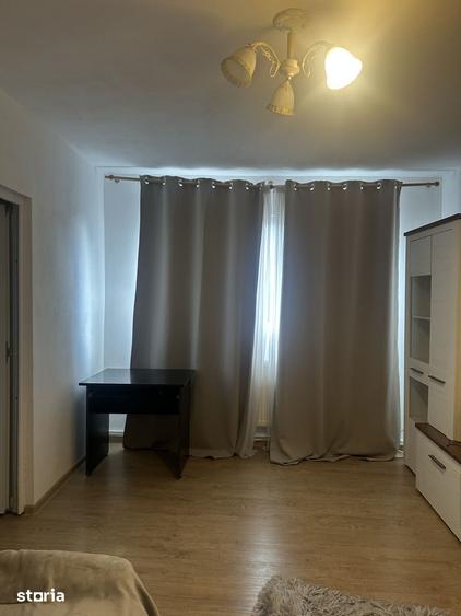 Campina - ap. 2 cam - mobilat - 1600 Lei/Luna - 11