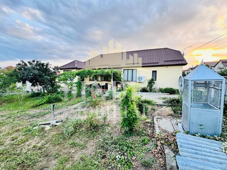 Casă individuală cu 4 camere cu Canalizare în Giarmata