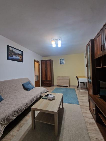 Apartament cu 2 camere semidecomandat, mobilat în Nicolae Grigorescu
