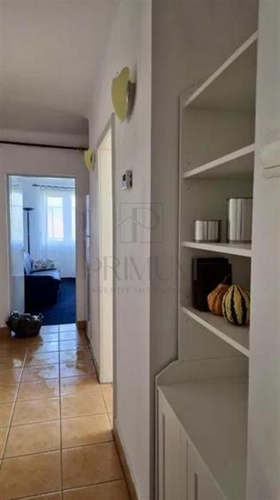 Apartament cu 2 camere decomandat, mobilat în Ultracentral