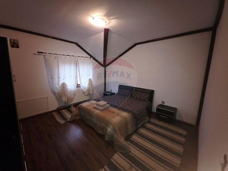 Casa /Vila de vanzare in Durau - 42