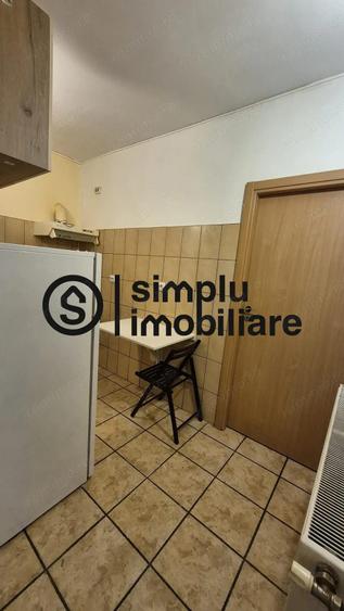 2 camere, parter, centrala - 75 000 Euro - 10