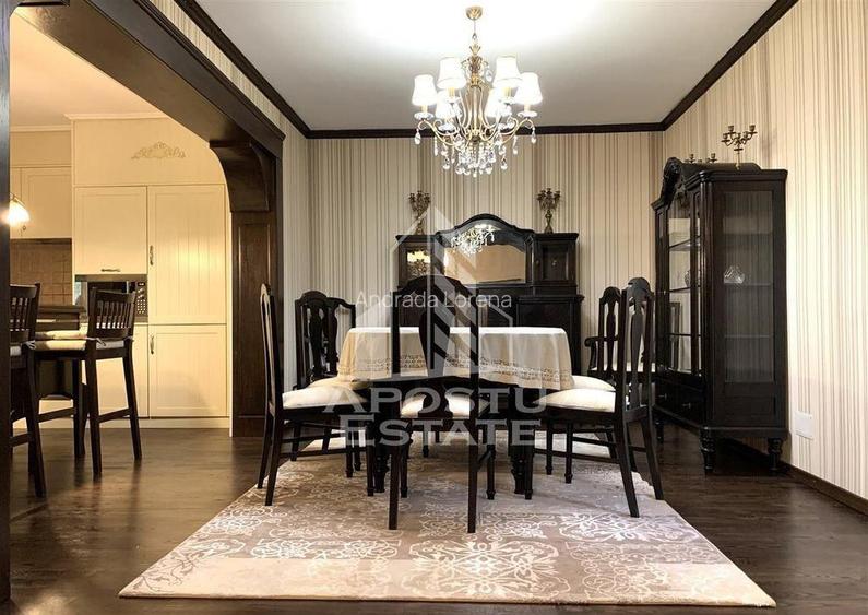 Apartament exclusivist cu 3 camere zona Cetatii