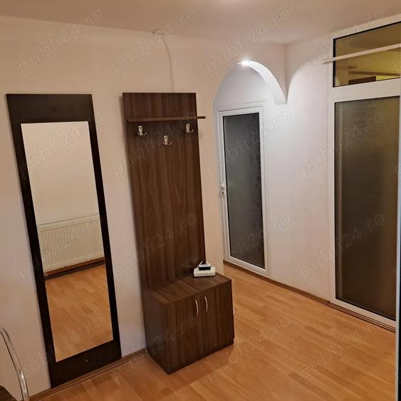 Inchiriez apartament 3 cameew central bulevard A I CUZA - 3