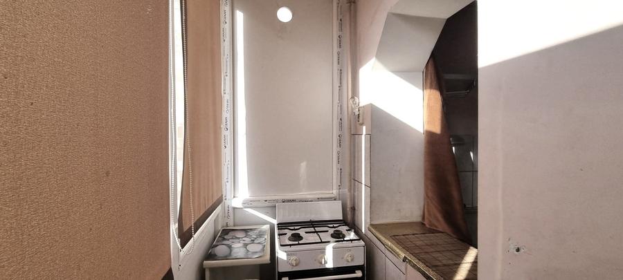 Piața Gorjului, bloc anvelopat, gaz separat, - 11