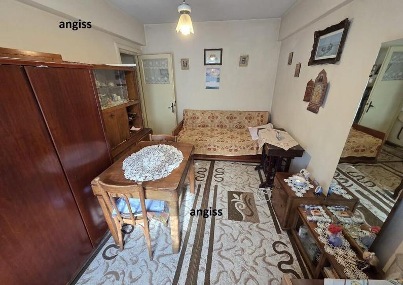 Apartament 3 camere CENTRU - piata si faleza - 15