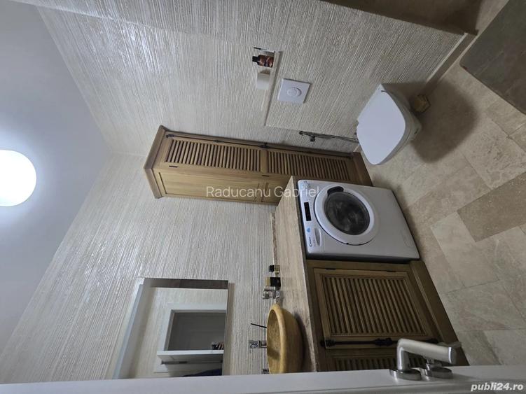 Inchiriez apartament doua camere Inchiriez apartament doua camere