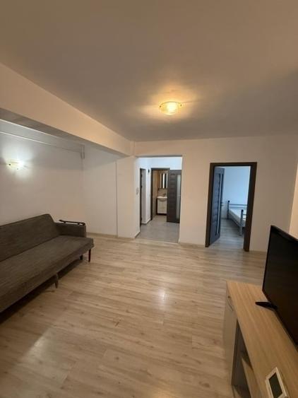 3 camere -Valea Lupului - etaj 4- 72 mp - liber - 88000 euro - 1