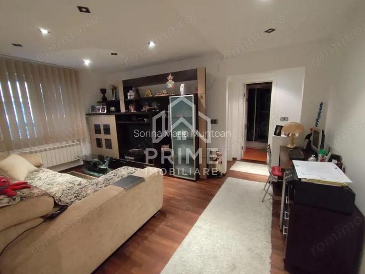 Apartament 4 camere | 82 mp| zona Cetate Apartament 4 camere | 82 mp| zona Cetate