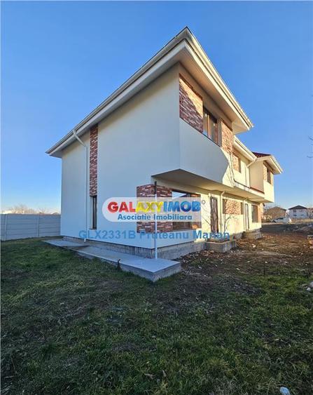 Vile Individuale de tip Duplex situate aproape de Str Dante - 9