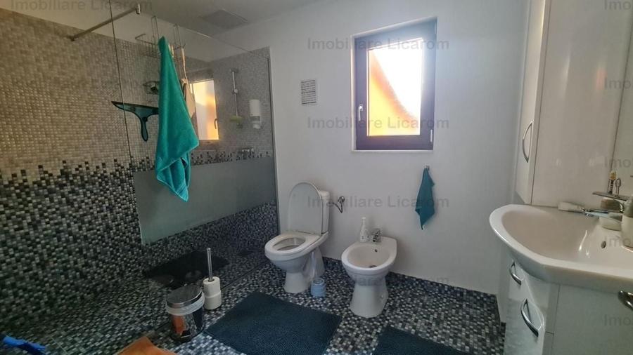 Duplex Sanpetru P+E,5 camere,teren 375 mp,260000 euro - 9