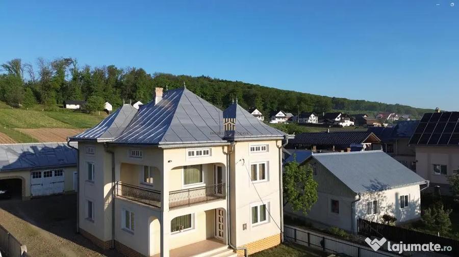 Casa Moderna! La 10 km de Suceava! De ! 0727817187 - 9