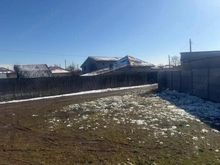 CASA parter, 90 mp utili , teren 560 mp , COSOVENI , SUPER PRET - 8